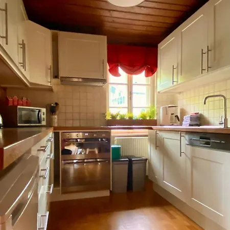Zeppelin - App Aquamarin *