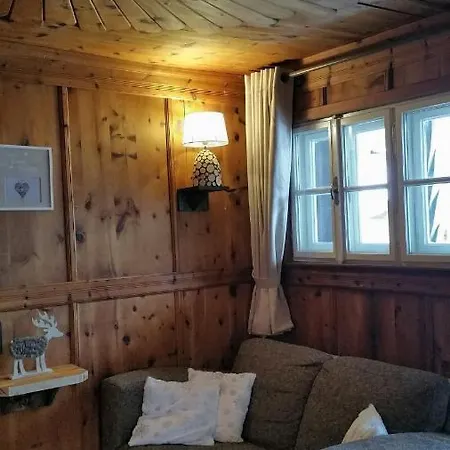 Zeppelin - App Aquamarin * Bramberg am Wildkogel